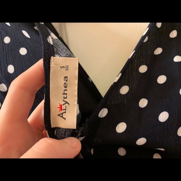 Key hole romper - Picture 4 of 4